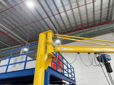 Cầu trục xoay 500 kg với mặt hút chân không dùng pin sạc - ảnh 15