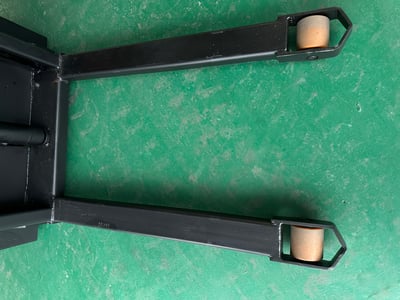Xe nâng điện chân rộng tải 1 đến 3 tấn cho kho và nhà xưởng - ảnh 21