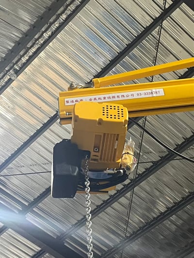 Cầu trục xoay 500kg treo mặt hút chân không dùng cơ - ảnh 8