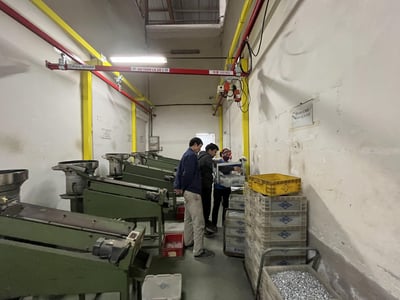 Bộ khung thanh ray treo palăng KITO và tay kẹp khay ốc vít - ảnh 18