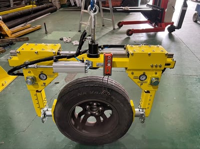 Cầu trục xoay thanh ray 5T treo pa lăng điện ABUS và tool kẹp bánh xe - ảnh 1
