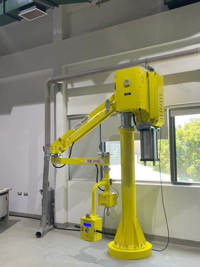 Tay nâng trợ lực khí nén và điện cho dây chuyền lắp ráp - ảnh 31