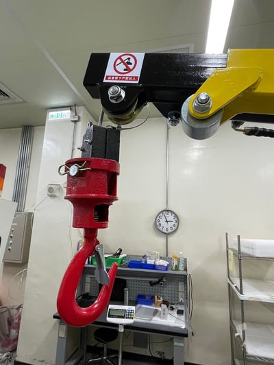 Xe cẩu mini 400 kg cho nhà xưởng chật chỗ - ảnh 17
