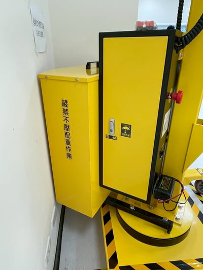 Xe cẩu mini 400 kg đẩy tay cho nhà xưởng và kho nhỏ - ảnh 10
