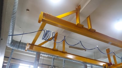 Tay nâng trợ lực khí nén trượt trên dầm H trong nhà máy - ảnh 6