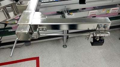 Xe nâng điện inox móc khay nhựa phòng sạch GoodLifta - ảnh 5