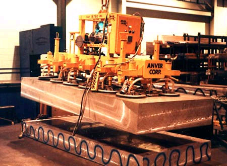 ANVER E1870M18-110-6/60 eighteen pad electric powered mill-duty vacuum lifter