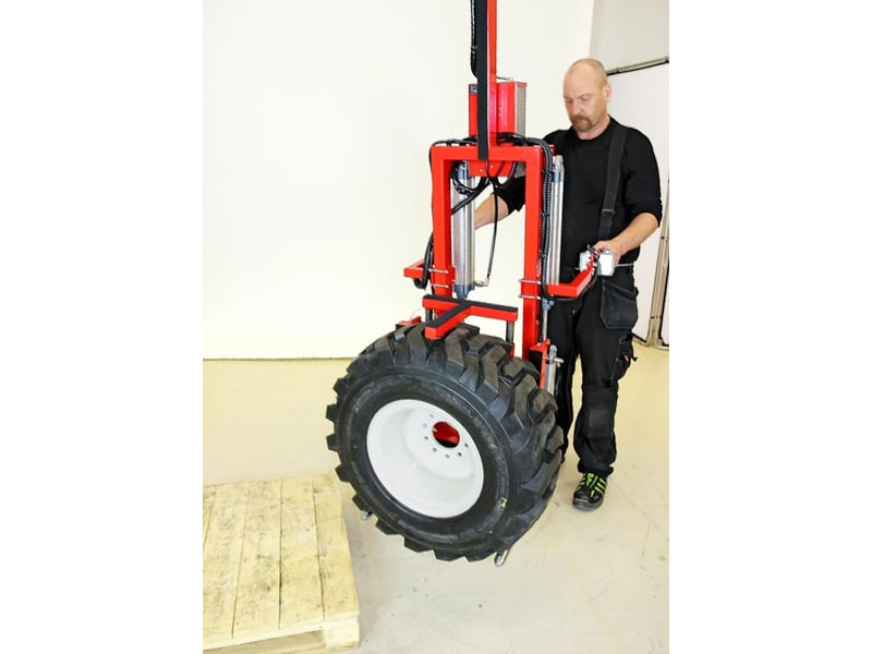 Lifts All mechanical wheel gripper 62 kg
