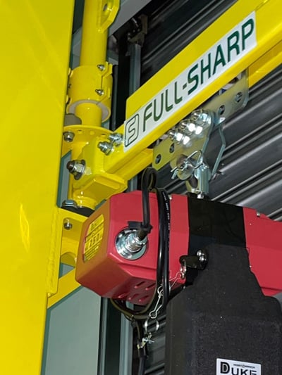 Cầu trục xoay đế di động và pa lăng điện chạy pin sạc - ảnh 5