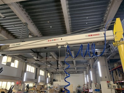 Pneumatic Jib Crane with Copper Coil Clamp for Motor Winding Workshops - ảnh 12