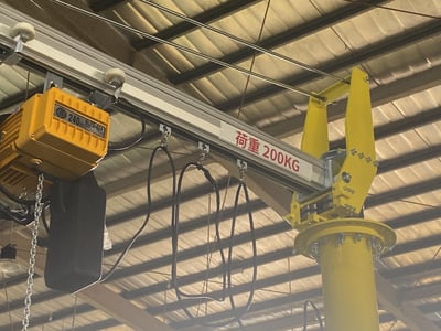 Pneumatic Jib Crane for Lifting Bicycle Frames on the Line - ảnh 32