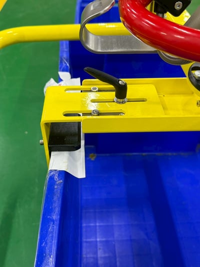 Cầu trục xoay khớp nối Lifts All với tool móc khay nhựa - ảnh 2