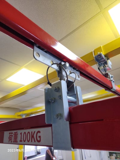 Cầu trục thanh ray 200kg với pa lăng điện KITO - ảnh 14