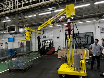 Tay nâng trợ lực di động 120 kg có cột chỉnh chiều cao - ảnh 48