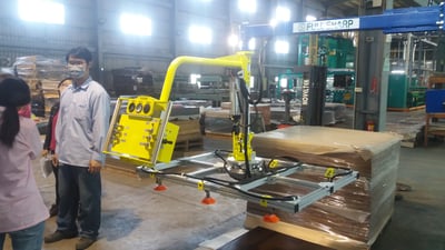 Tay nâng trợ lực khí nén hút tấm và lật dọc tải 150 kg - ảnh 5