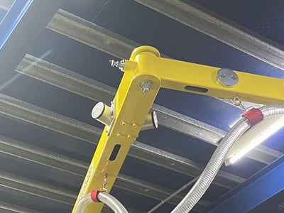 Cầu trục xoay khớp nối đế di động hút thùng giấy bằng chân không - ảnh 11