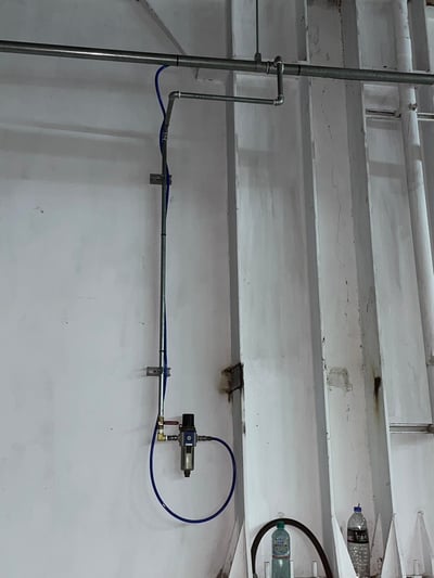 Thanh ray nhôm treo trần, cầu trục khí nén tay cầm cảm ứng lực - ảnh 1