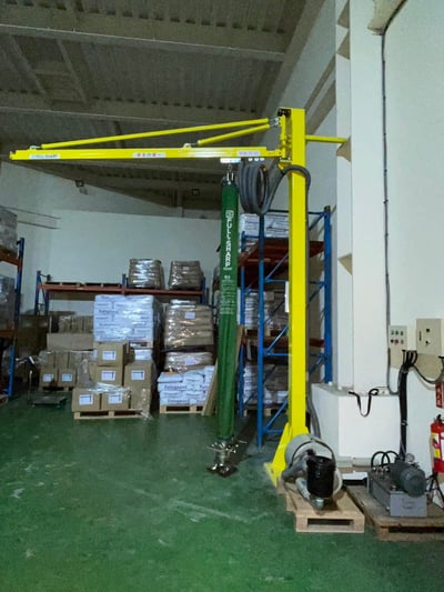 Cầu trục xoay nâng chân không hút thùng giấy và bao, khớp thay nhanh - ảnh 9