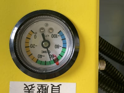 Cầu trục xoay khí nén treo mặt hút chân không hút tấm thép 100 kg - ảnh 11