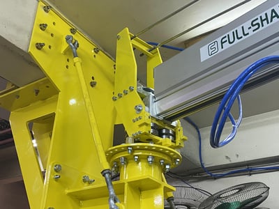 Ceiling-Mounted Pneumatic Jib Crane with Force-Sensing Control - ảnh 4