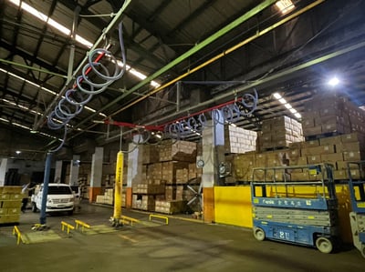 Thanh ray 5T treo trần kết hợp ống hút chân không Anver - ảnh 12