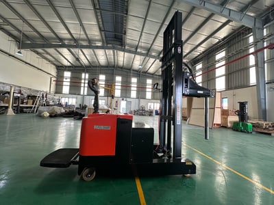 Xe đâm lõi cuộn chế tạo riêng cho nhà máy bao bì - ảnh 4