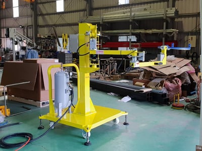Tay nâng trợ lực mini trên đế di động đẩy tay - ảnh 2