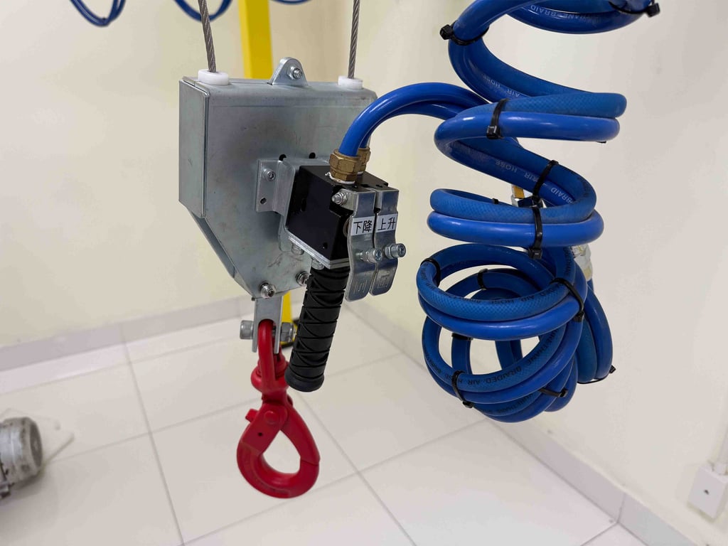 Push-button control handle