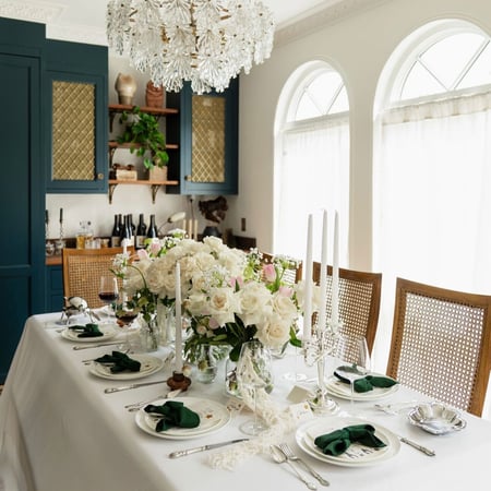Modern Wedding and Event Florist, Ceremony Flowers and Bouquets - Anniversary - Featured image