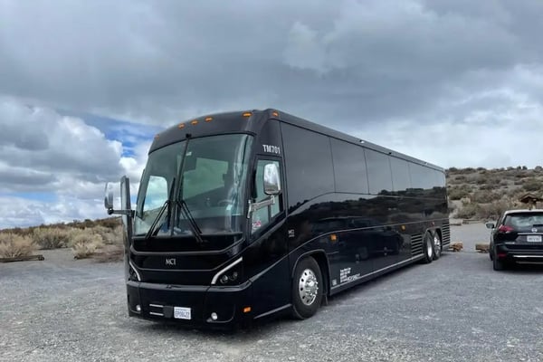 56-Passenger Charter Bus Rental for Large Group and Galas - Reunion - Featured image