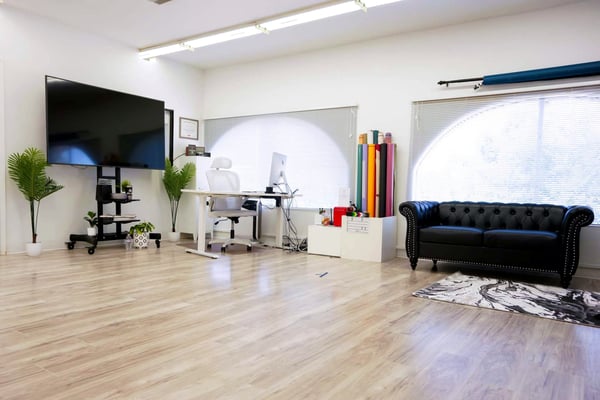 Private Photo Studio | Celebrate in Lone Hill - Holiday Party in San Jose - Featured image