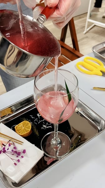 Cocktail Candle Making Class with Gel Wax in an Upcycled Glass – Experiences in San Jose – photo 4