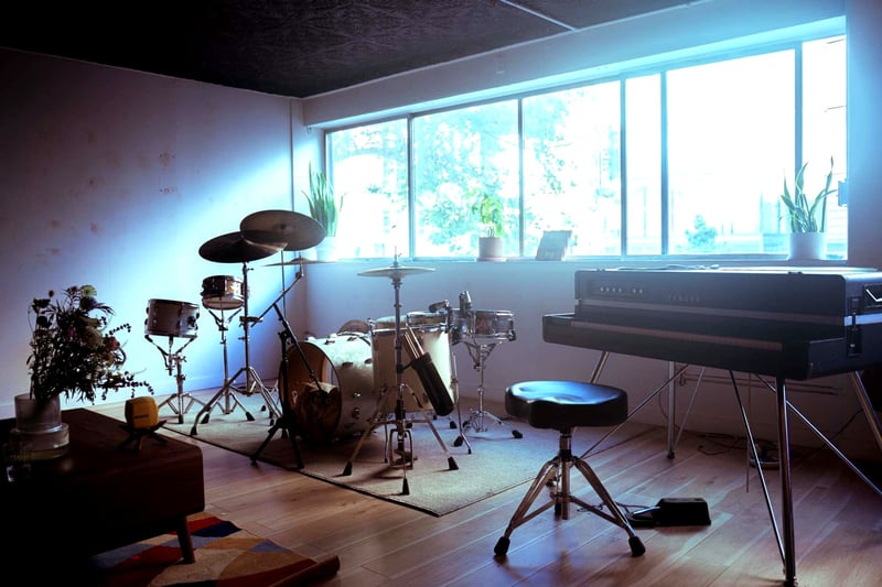 Multipurpose Space with Natural Light for Events - Gallery image