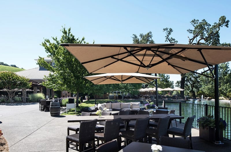 Private Waterside Seating With Wine and Breadsticks for Groups - Gallery image