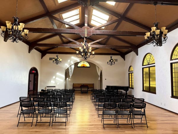 Ballroom with Courtyard for Events in Mosswood