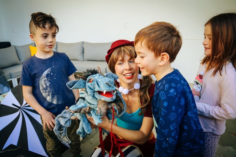 Childrens Party Entertainer for Kids Birthday and Birthday - Gallery image
