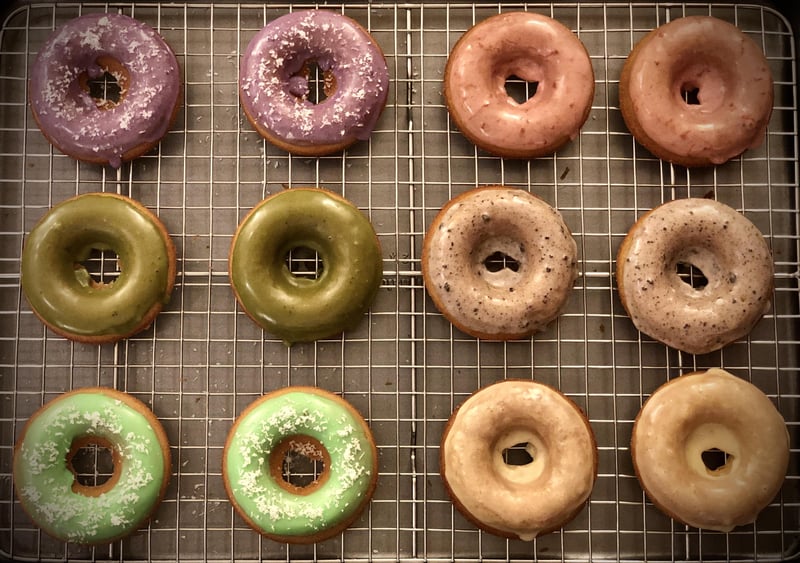 Regular Mochi Donut Dessert Box for Small Party Gatherings - Featured image