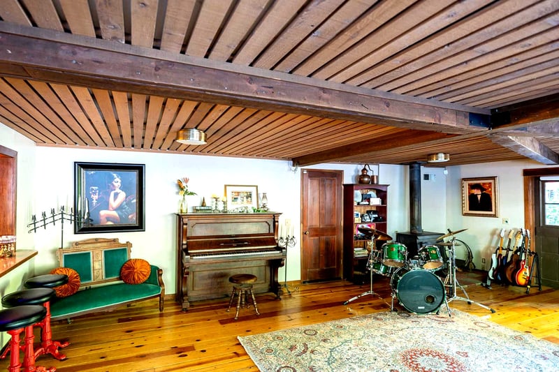 Speakeasy-Style Music Studio | Private Events - Gallery image