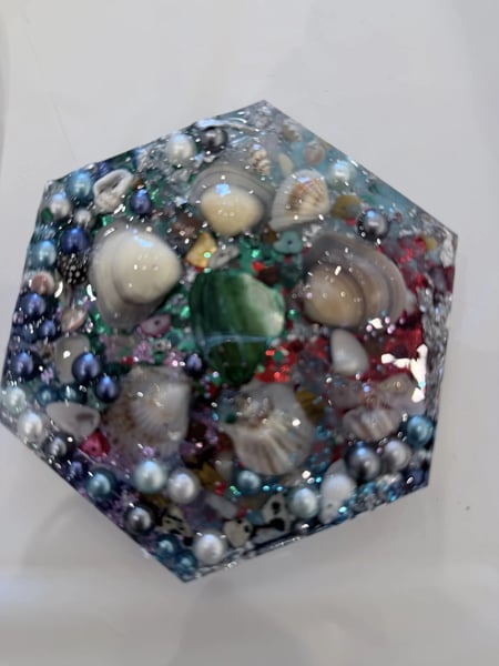 Resin Art Workshop for Team Building - Gallery image