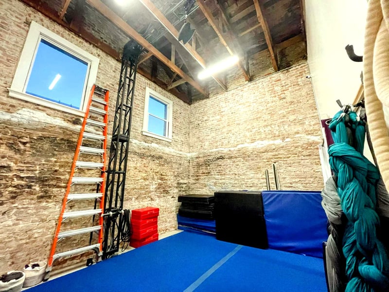 Photo Studio with High Ceilings for Events in North Beach - Gallery image