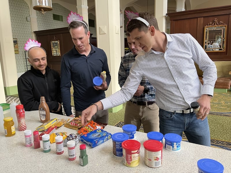 Dessert Decorating Team Bonding – Experiences – photo 2