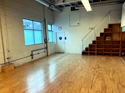 Dance Studio with Natural Light for Events