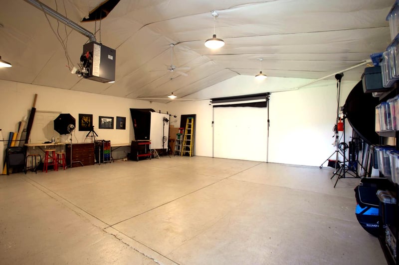 Captivating Photo Studio for Celebrations - Gallery image