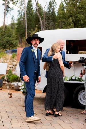 Full Service Mobile Bar Package with Signature Cocktails - Anniversary - Featured image