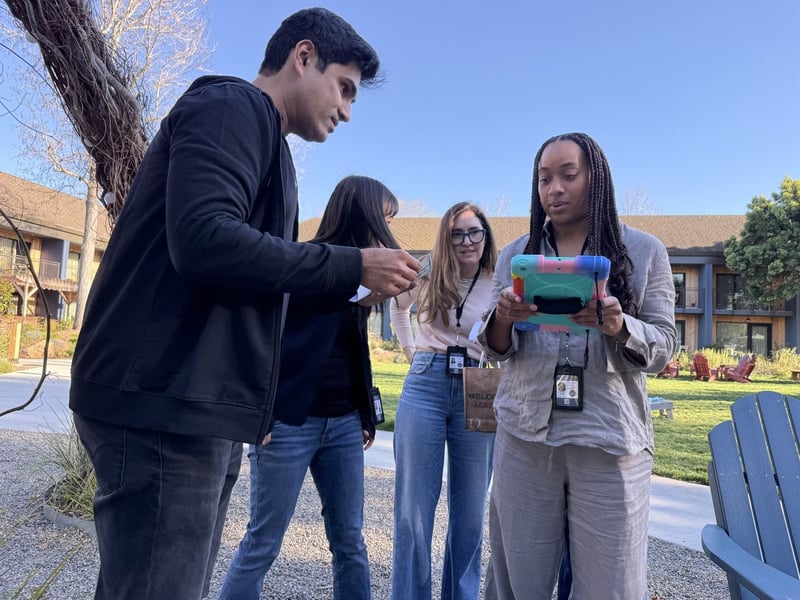 GPS and AR Team Building Quest – Experiences