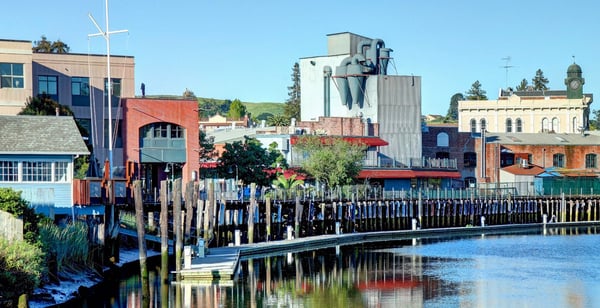 Downtown Petaluma Treasure Hunt - Team Building Activity - Reunion in Petaluma - Featured image