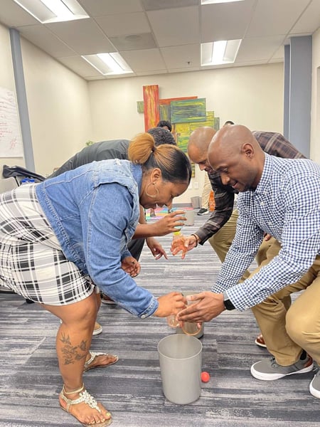 Team Building Retreat Minute Games – Experiences – photo 2