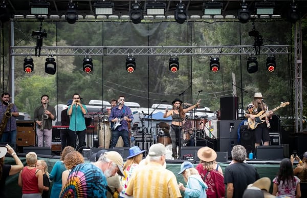 Jazz Solo Artist for San Francisco Wedding and Corporate Events - Anniversary - Featured image