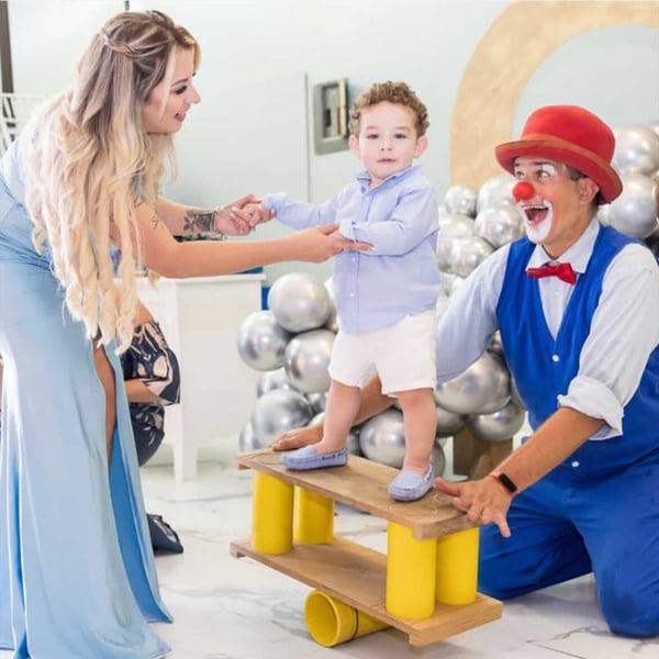 Clown Performer for Kids Birthday Parties and Family Festivals - Gallery image