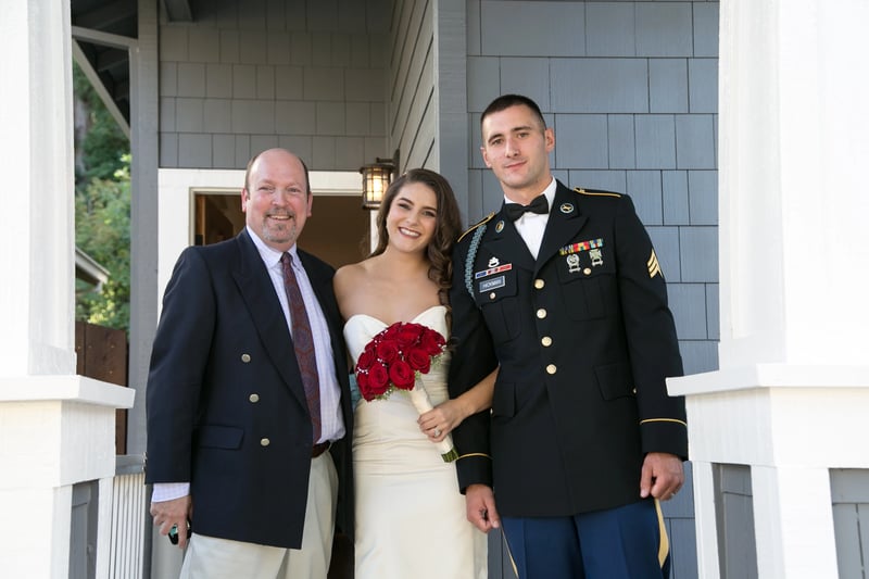 Wedding Officiant San Francisco City Hall Ceremony - Featured image